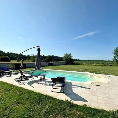 Le Refuge De - Avec Piscine Privee Ferienhaus