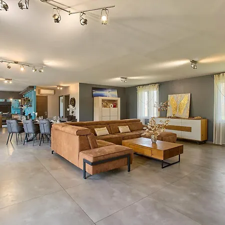 Ferienhaus Le Refuge De - Avec Piscine Privee Samazan